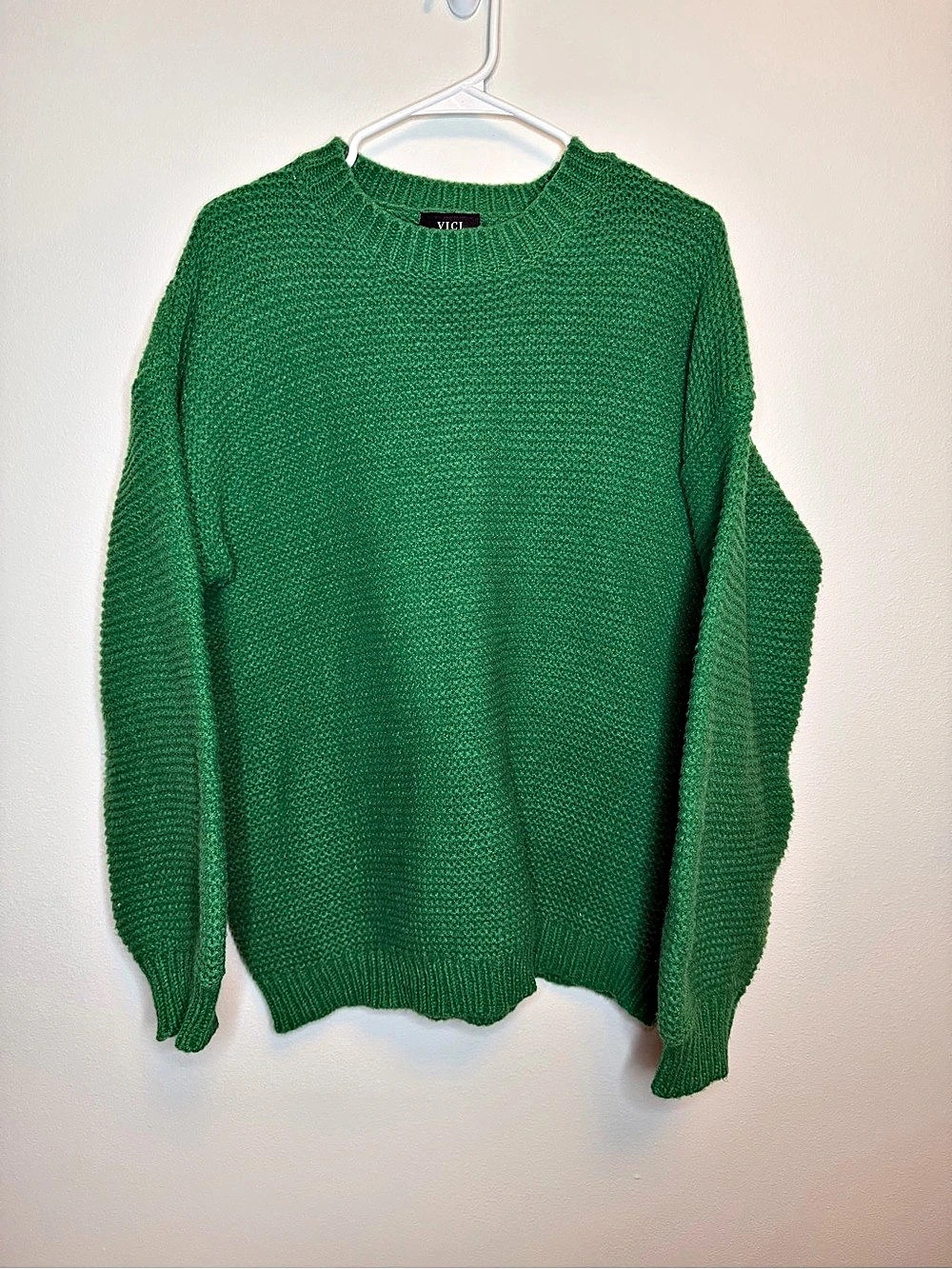 VICI Green Crewneck Sweater Size Large